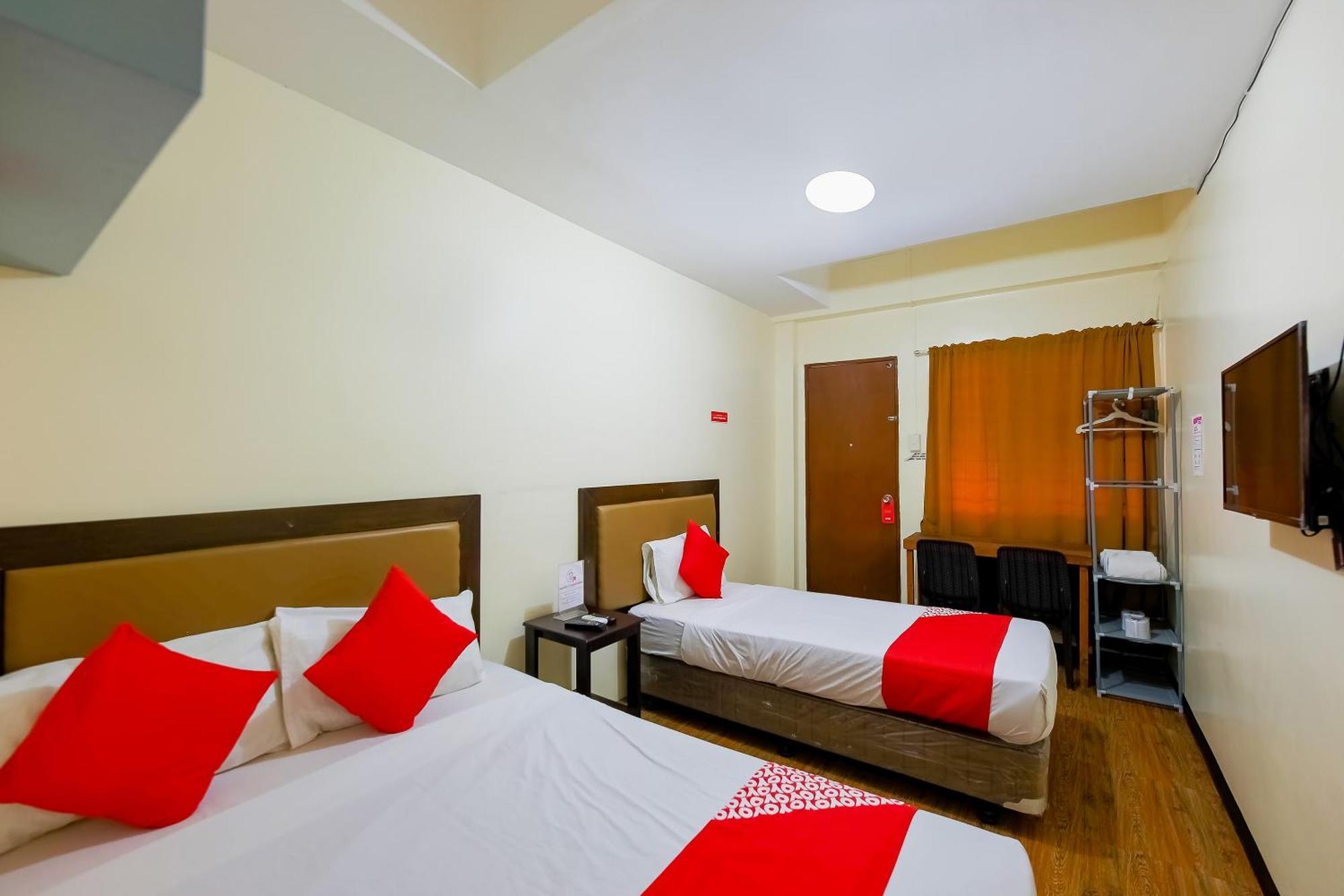 Oyo 431 Apollo 11 Apartelle Pasay Luaran gambar